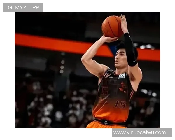 邱彪分析于德豪失误关键投篮强调把握机会的重要性 邱彪分析于德豪失误关键投篮强调把握机会的重要性